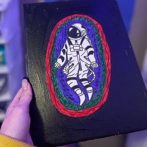 Astronaut trippy art!